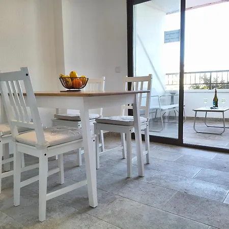 Miramar Sea View *